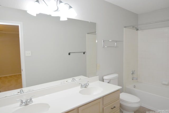426 Twin Point Crk, Schertz, TX 78154 - bathroom with double vanity, toilet, and shower / bath combination