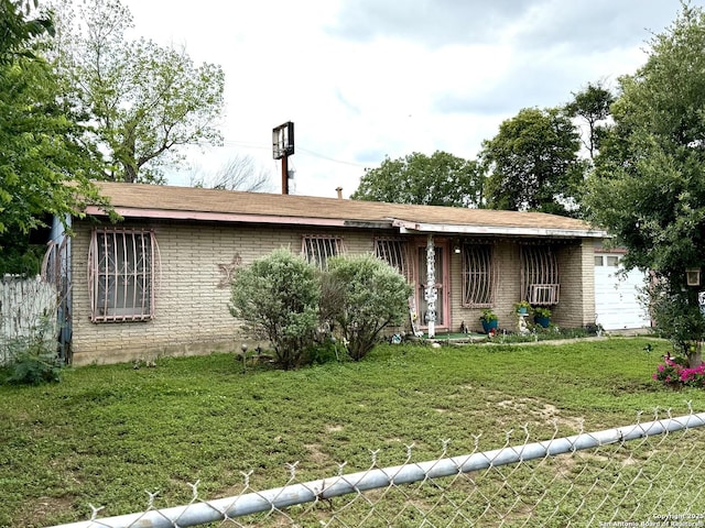 2407 Aiken, San Antonio, TX 78237 - single story home featuring brick siding and an attached garage