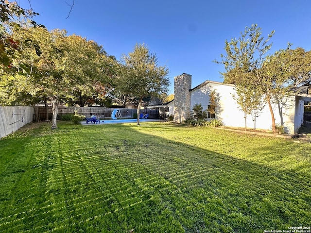6422 Balky St, San Antonio, TX 78240 - view of yard