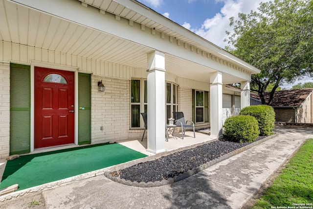 16519 Burr Hill, San Antonio, TX 78247 - entrance to property featuring covered porch and brick siding