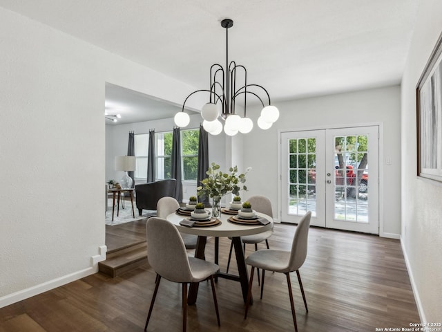 942 San Angelo, San Antonio, TX 78201 - dining area with french doors, wood finished floors, and baseboards