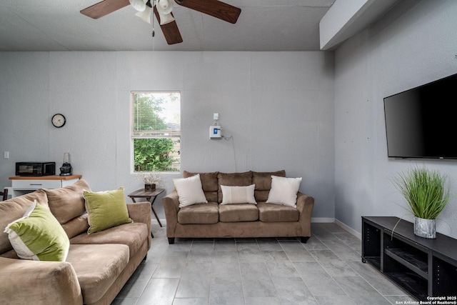 222 Laurelwood, San Antonio, TX 78213 - living room with ceiling fan