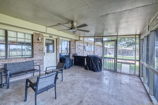 105 S Bluebonnet, Uvalde, TX 78801 - sunroom with a ceiling fan