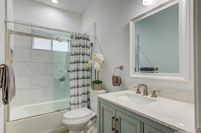 524 Flaman, Canyon Lake, TX 78133 - full bath featuring bath / shower combo with glass door, toilet, and vanity