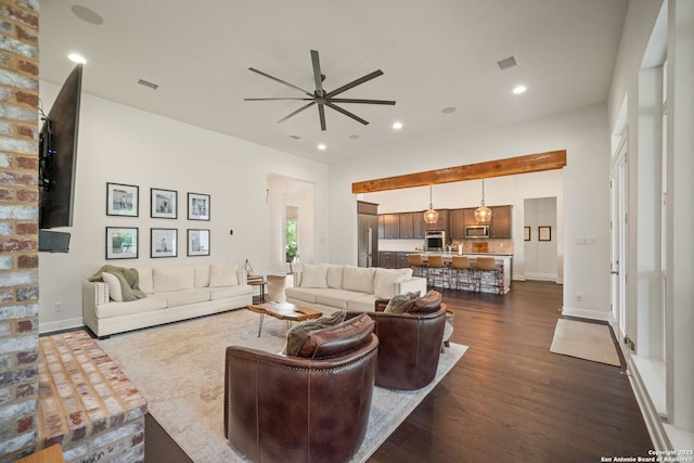 117 Sabella, Spring Branch, TX 78070 - living area featuring a ceiling fan, dark wood finished floors, recessed lighting, and baseboards