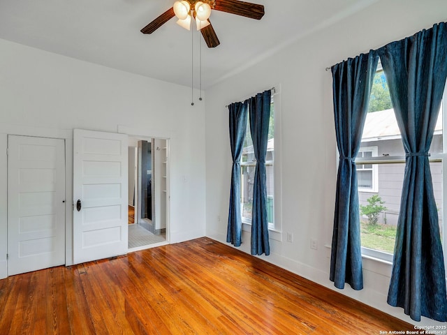 1211 W Magnolia Ave, San Antonio, TX 78201 - unfurnished room with a ceiling fan and wood finished floors