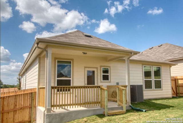 468 Salz Way, San Antonio, TX 78260 - rear view of house with a wooden deck and roof with shingles