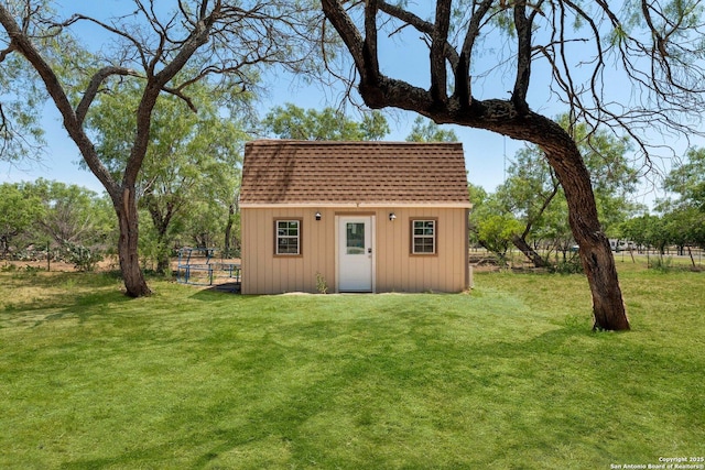8608 S Foster Rd, San Antonio, TX 78222 - view of outdoor structure