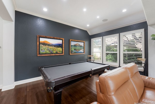 314 Regent Cir, Shavano Park, TX 78231 - rec room with ornamental molding, wood finished floors, billiards table, recessed lighting, and baseboards