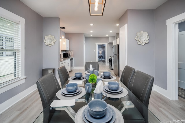 128 Blanco, San Antonio, TX 78212 - dining room with light wood-type flooring, baseboards, and recessed lighting