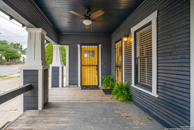 128 Blanco, San Antonio, TX 78212 - doorway to property with ceiling fan and covered porch