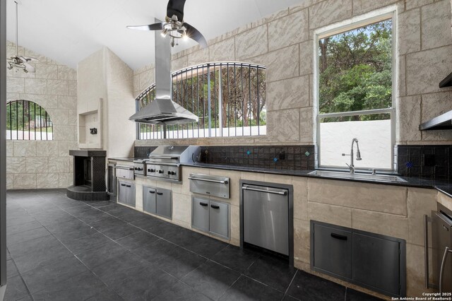 3 Benchwood Cir, San Antonio, TX 78248 - view of patio / terrace with a sink and a ceiling fan