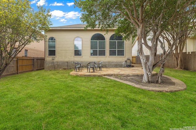 6218 Ozona Ml, San Antonio, TX 78253 - rear view of house featuring a patio area