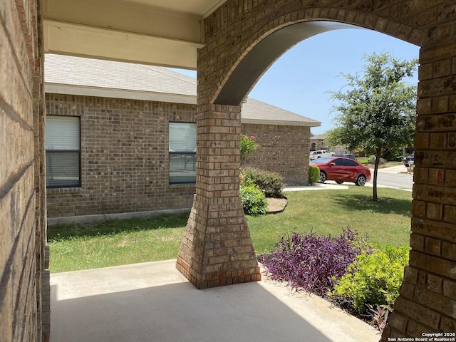 8022 Grissom Crst, San Antonio, TX 78251 - view of patio / terrace