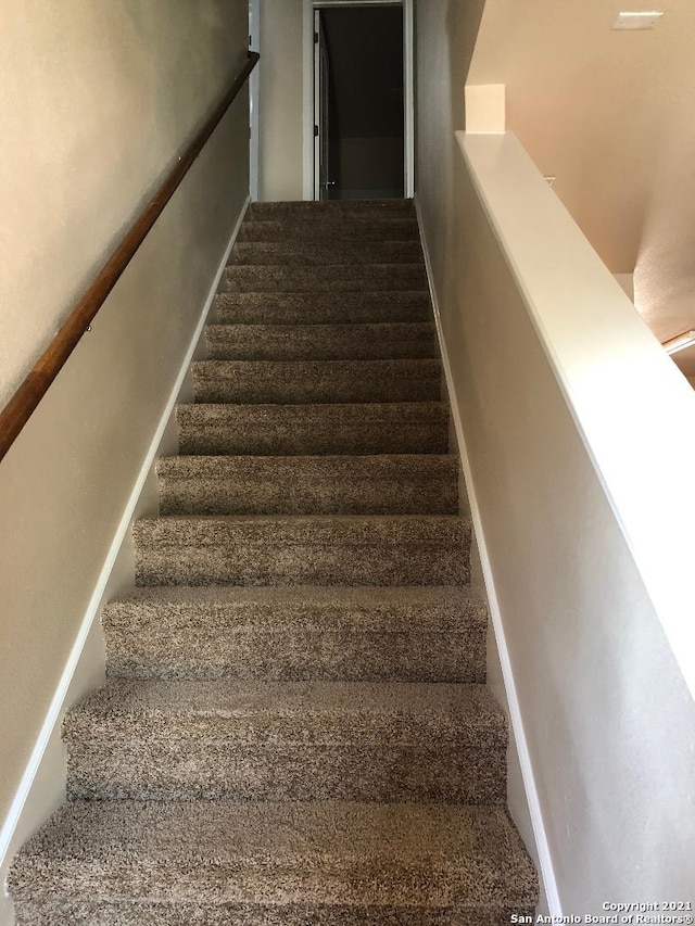 5514 Justin, San Antonio, TX 78240 - view of stairs