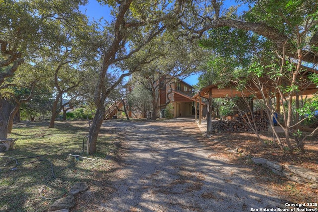 642 Lakebreeze, Canyon Lake, TX 78133 - view of dirt / gravel road