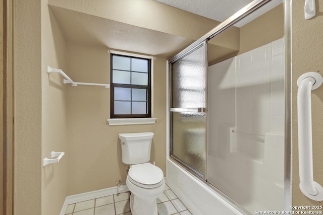 642 Lakebreeze, Canyon Lake, TX 78133 - full bath with tile patterned floors and combined bath / shower with glass door