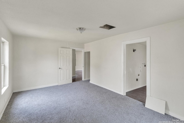 2338 Burnet, San Antonio, TX 78202 - empty room featuring carpet flooring and baseboards