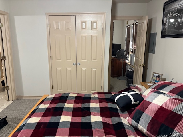 952 Madrona Rd, Pipe Creek, TX 78063 - carpeted bedroom with a closet