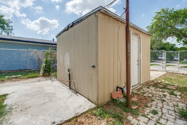 326 Sublett, San Antonio, TX 78223 - view of shed featuring a gate