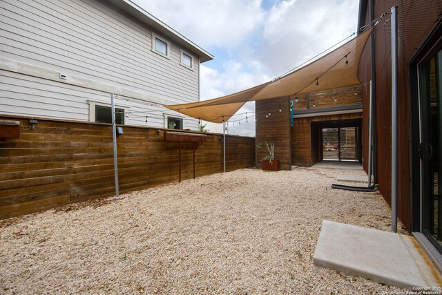543 Leigh, San Antonio, TX 78210 - view of yard