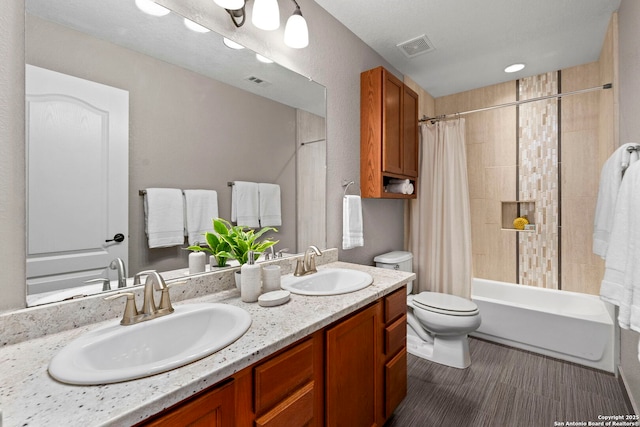 116 Cold Riv, Boerne, TX 78006 - full bathroom featuring double vanity and shower / bath combination with curtain
