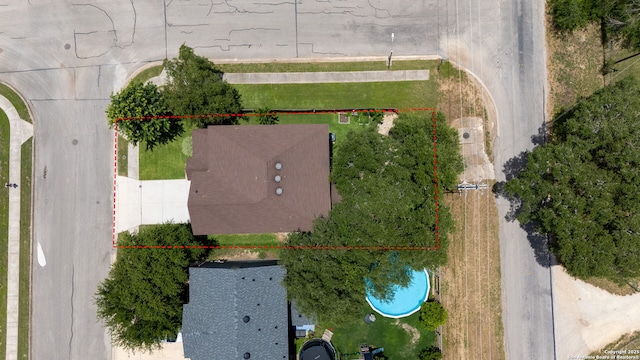 220 Hinge, Cibolo, TX 78108 - aerial overview of property's location featuring a pool area and property parcel outlined