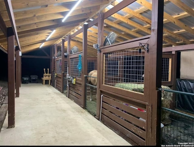 30184 Bridlegate, Bulverde, TX 78163 - view of horse barn