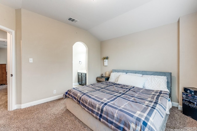 929 Resaca, Cibolo, TX 78108 - carpeted bedroom featuring vaulted ceiling and arched walkways