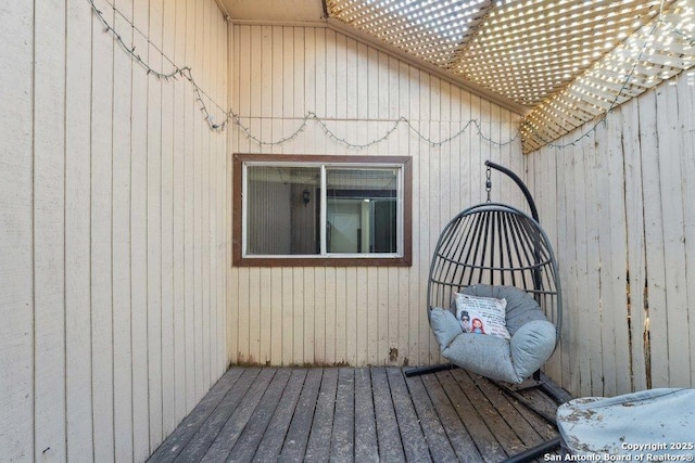 6411 Gray Rdg, San Antonio, TX 78233 - view of wooden deck