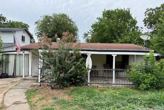 215 W Academy, San Antonio, TX 78226 - view of front of home