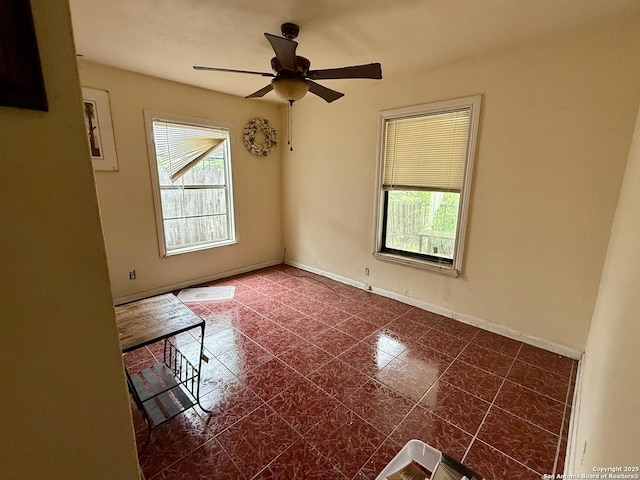 215 W Academy, San Antonio, TX 78226 - unfurnished room with a ceiling fan