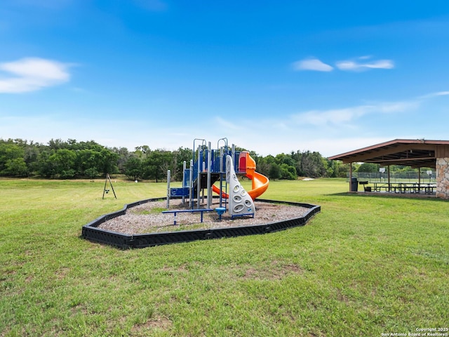 1131 Meadow Stream Rd, Spring Branch, TX 78070 - community play area with a yard and a gazebo