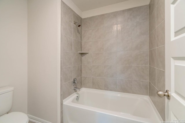 4951 Ranahan Pass, Saint Hedwig, TX 78152 - full bath featuring toilet and shower / bathtub combination