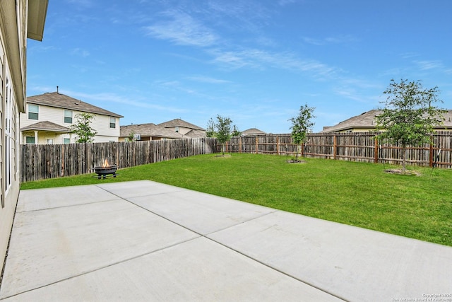 183 Amethyst Woodstar, San Antonio, TX 78253 - fenced backyard with a patio