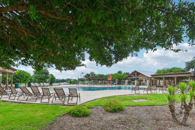 183 Amethyst Woodstar, San Antonio, TX 78253 - community pool with a patio