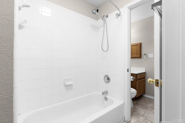 4481 Owl Crk, Schertz, TX 78154 - full bath with shower / bath combination, vanity, and a textured wall
