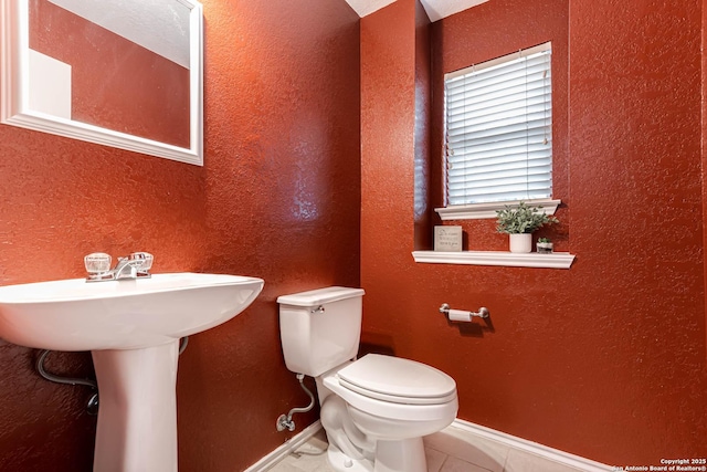 16102 Barrell Run, San Antonio, TX 78247 - bathroom featuring toilet and tile patterned flooring
