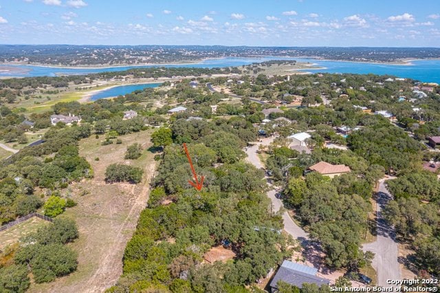 933 Parkview Loop, Canyon Lake, TX 78133
