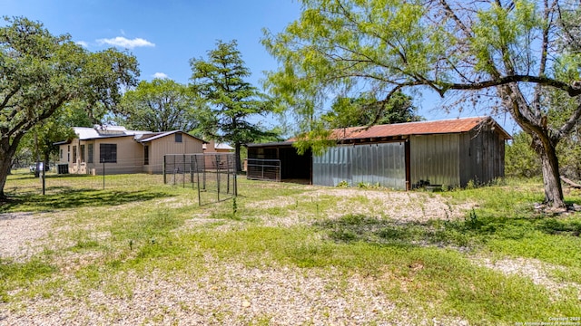 13132 State Highway 16, Medina, TX 78055 - view of yard with a pole building and an outbuilding