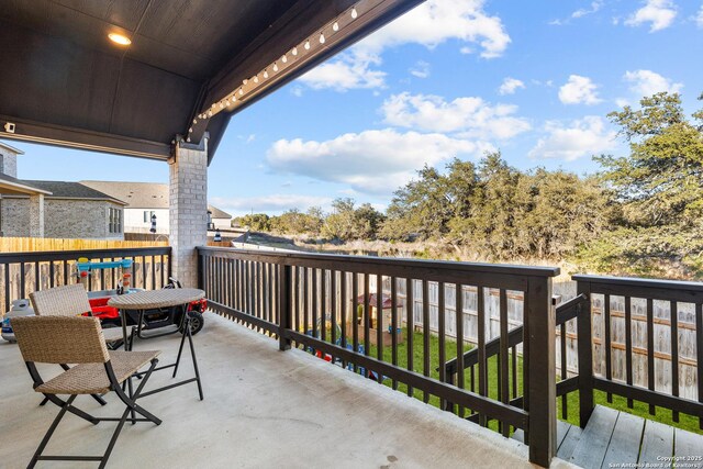 2604 Sueno Pt, San Antonio, TX 78245 - view of balcony