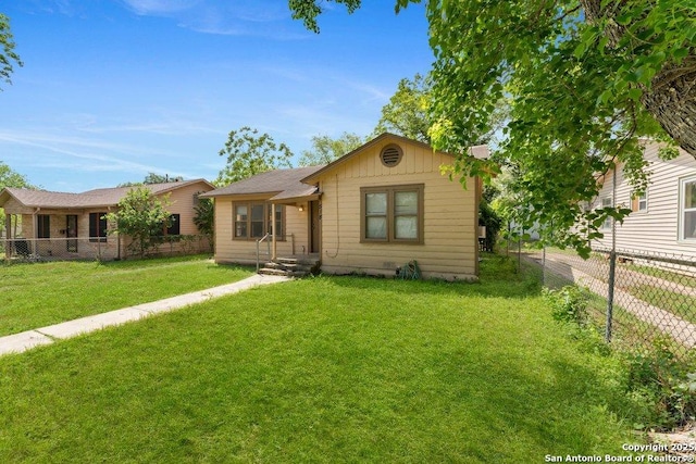 518 Wright Ave, Schertz, TX 78154 - view of front of house featuring board and batten siding