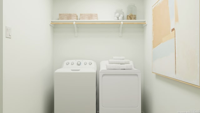 3709 Swift Fox Rd, New Braunfels, TX 78130 - laundry area featuring independent washer and dryer