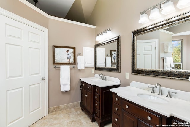 5 Remington, San Antonio, TX 78258 - full bath with two vanities and vaulted ceiling