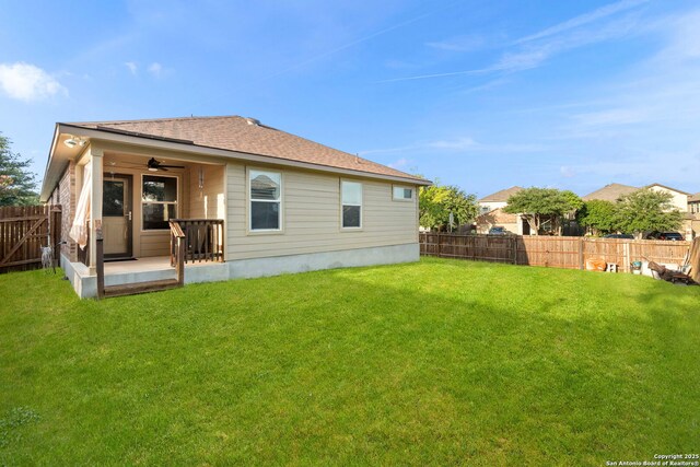 15102 Field Sparrow, San Antonio, TX 78253 - rear view of property featuring a fenced backyard and a ceiling fan
