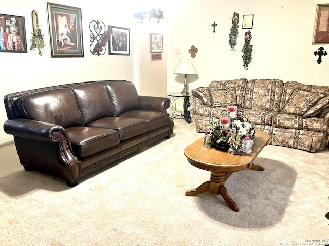 404 Alta, Pleasanton, TX 78064 - view of carpeted living area
