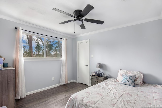 931 Republic Rd, New Caney, TX 77357 - bedroom featuring wood finished floors, crown molding, and a ceiling fan