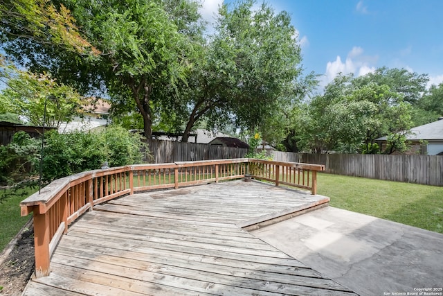 2516 Hidden Grv, Schertz, TX 78154 - wooden terrace with a fenced backyard