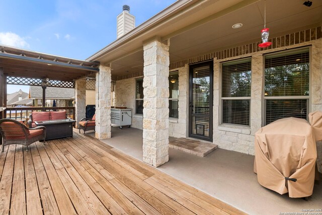 25926 Natal Plum, San Antonio, TX 78261 - wooden terrace featuring an outdoor hangout area and a grill