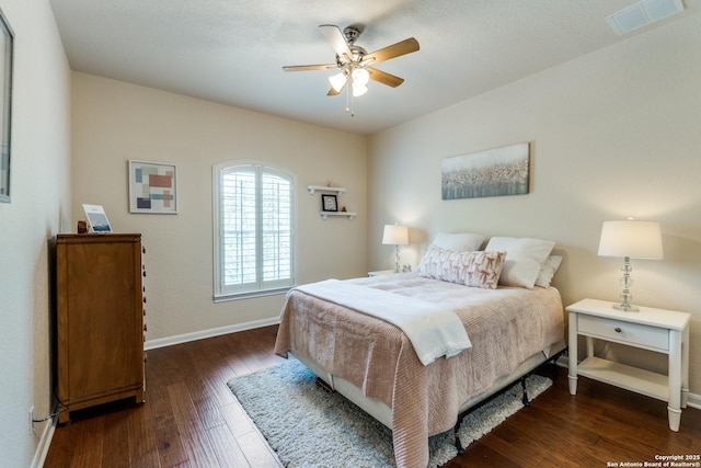 3415 Crest Noche Dr, San Antonio, TX 78261 - bedroom with hardwood / wood-style floors and a ceiling fan